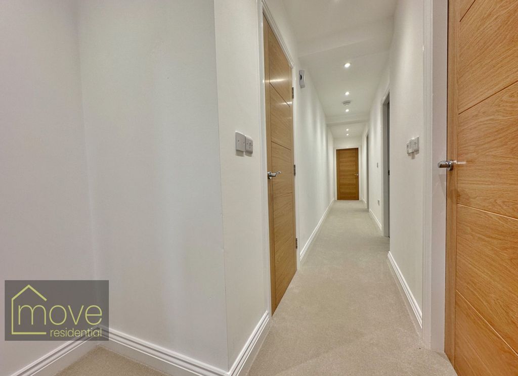 Additional image 6 of 2 bed flat for saleMount Avenue, Heswall CH60