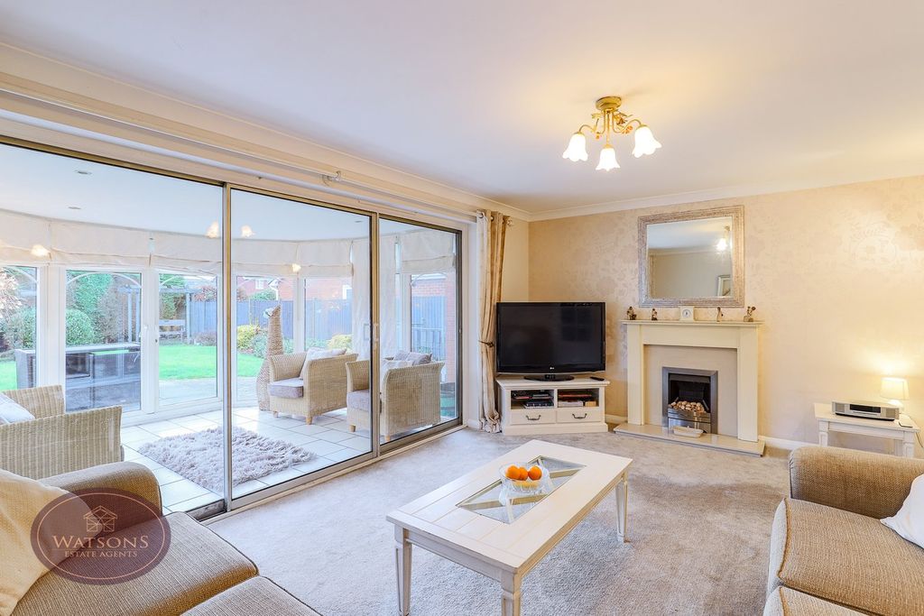 Property photo 3 of 26