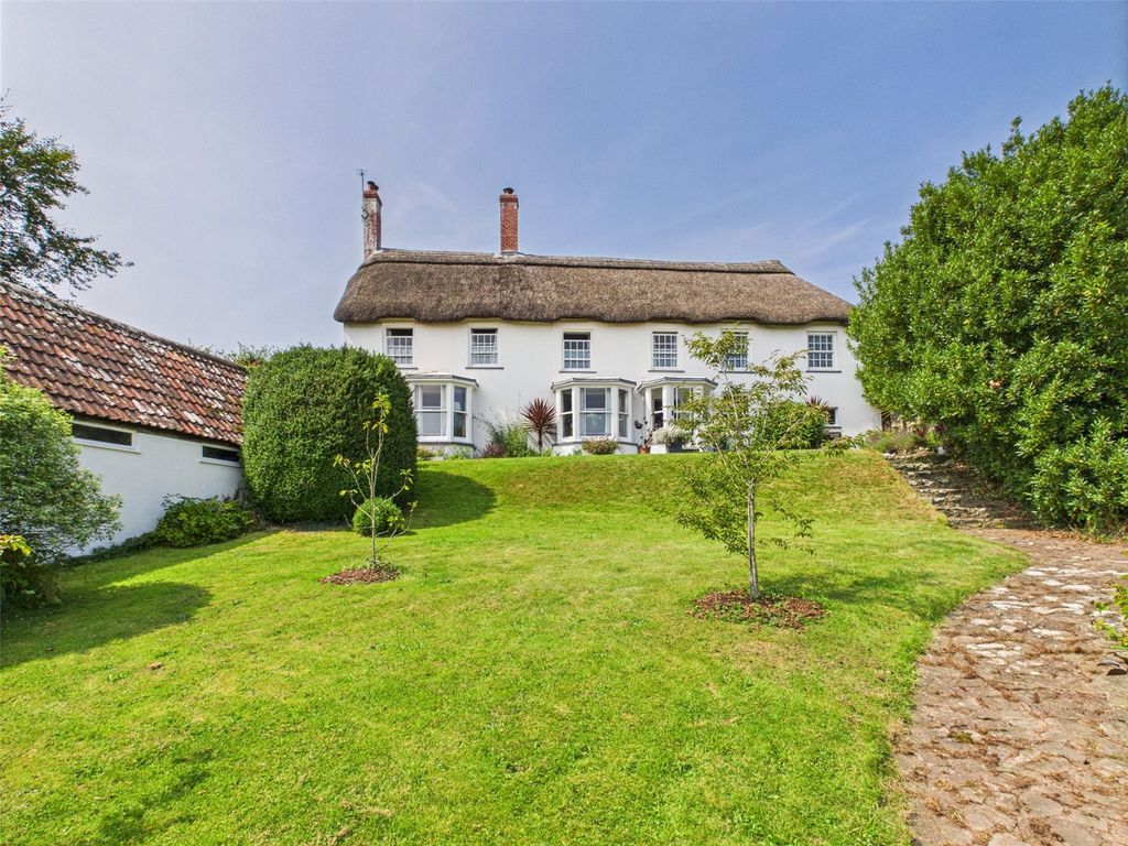 Property photo 1 of 25 Picture No. 03