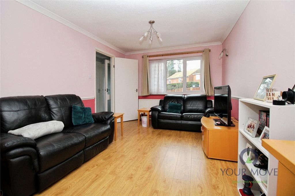 Property photo 3 of 25 Picture No. 03