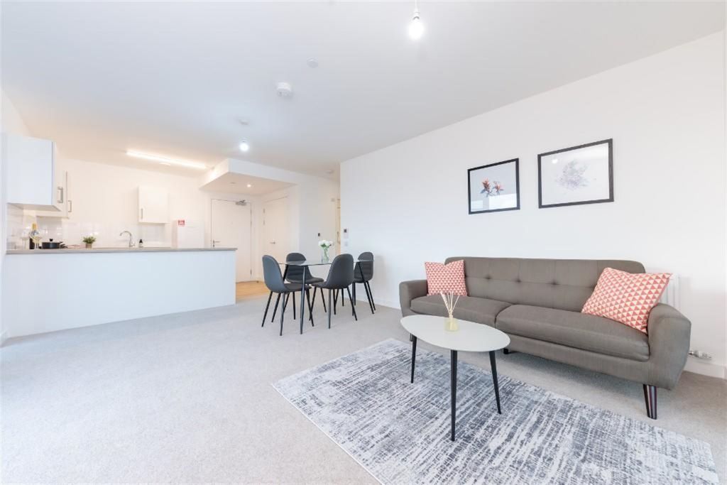 Property photo 1 of 13 (Main)