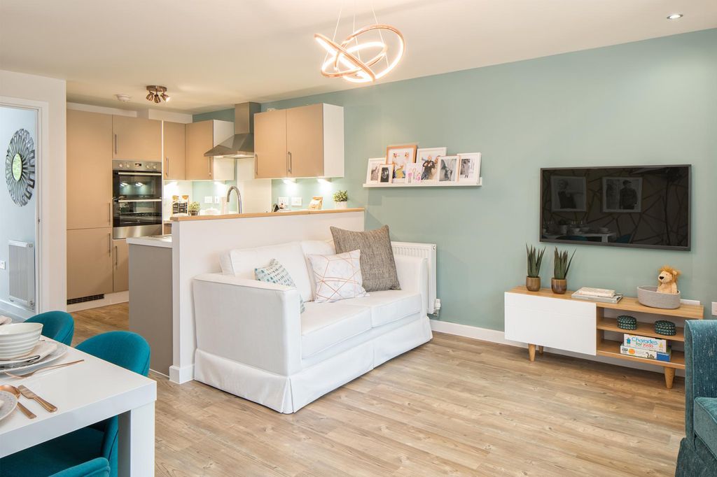 Property photo 2 of 10 Greenwood Marham