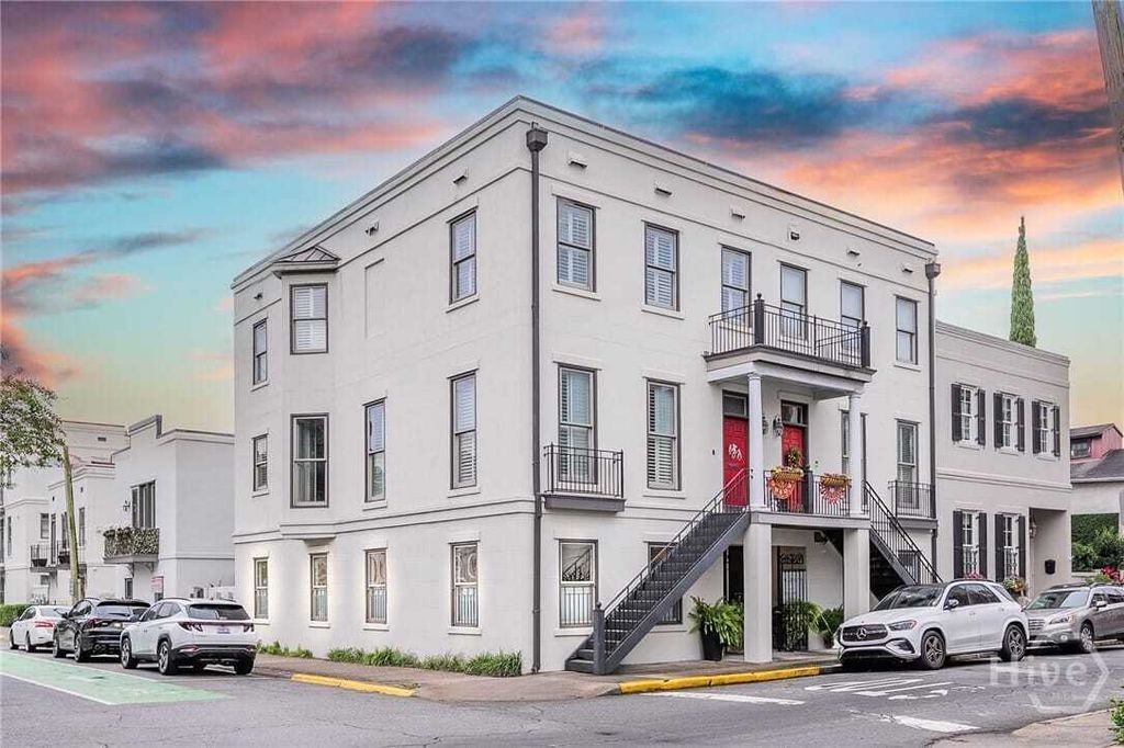 Property photo 1 of 30