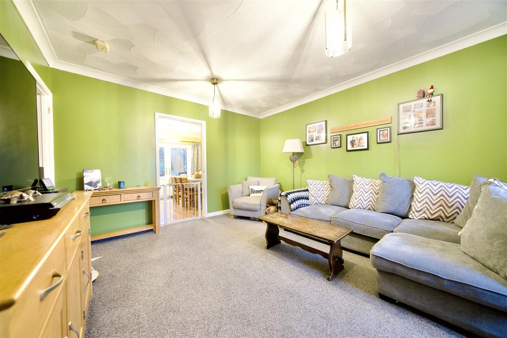 Property photo 2 of 14 Dsc08090.Jpeg