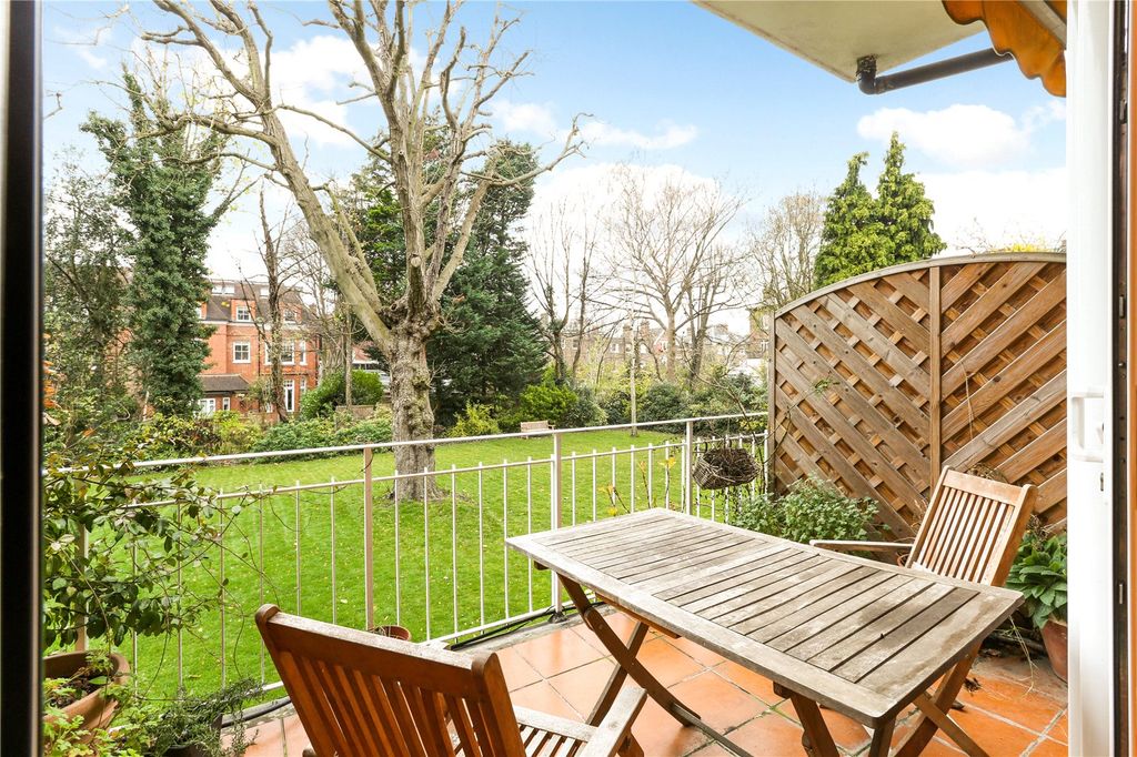 Property photo 2 of 10 Picture No. 46