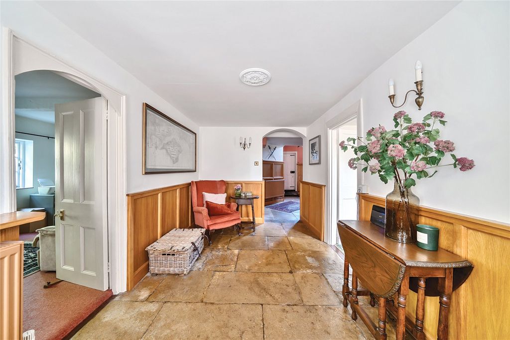 Property photo 3 of 28 Picture No. 09