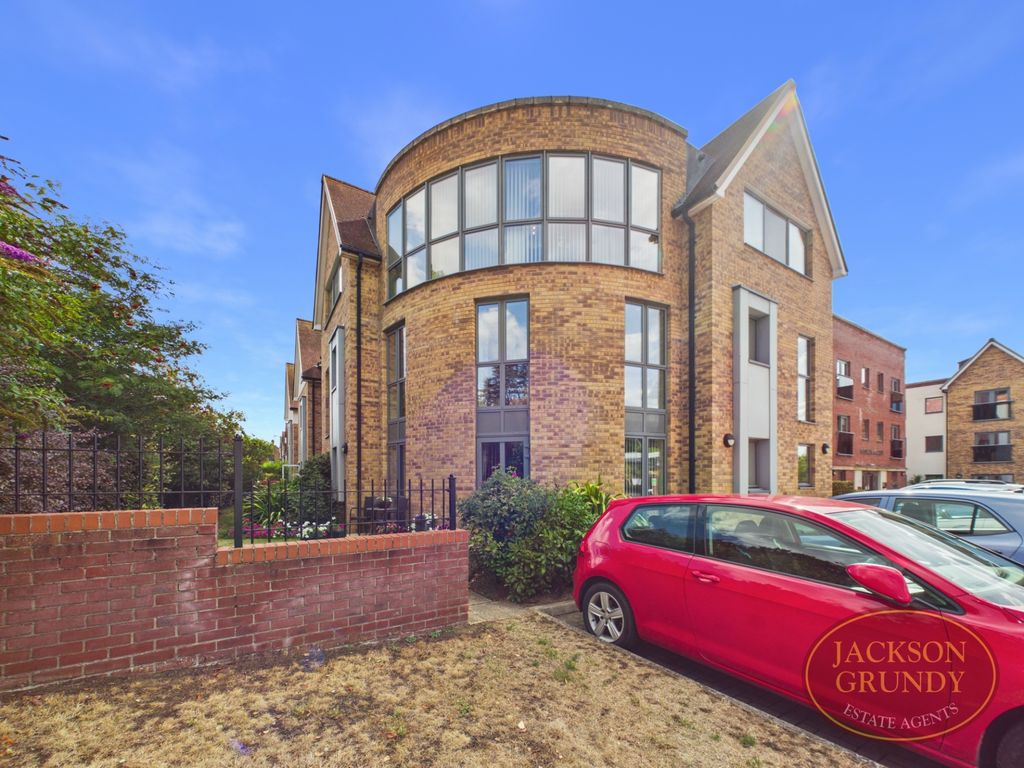 Property photo 1 of 15 Westonia Court