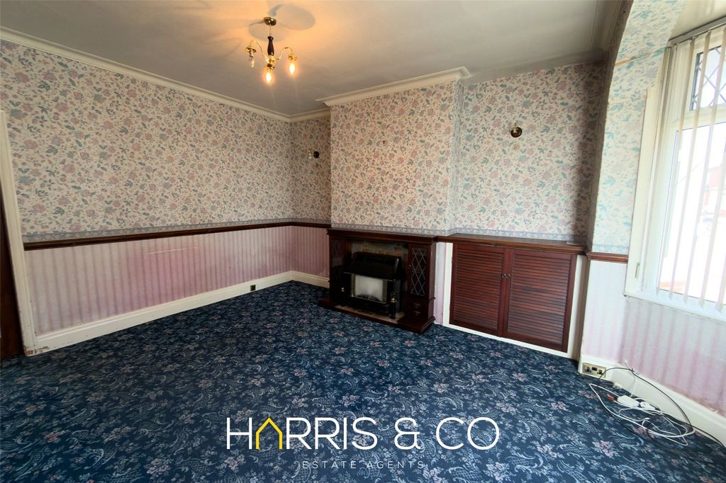 Property photo 2 of 8 Picture No. 02