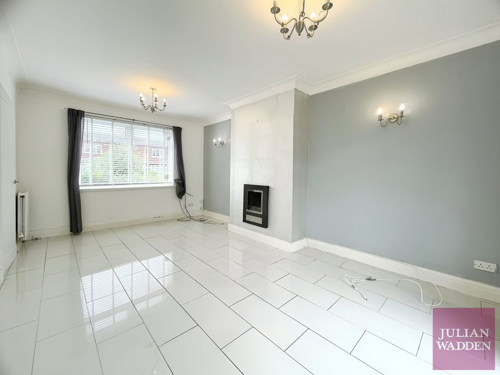 Property photo 2 of 16 Picture No. 14