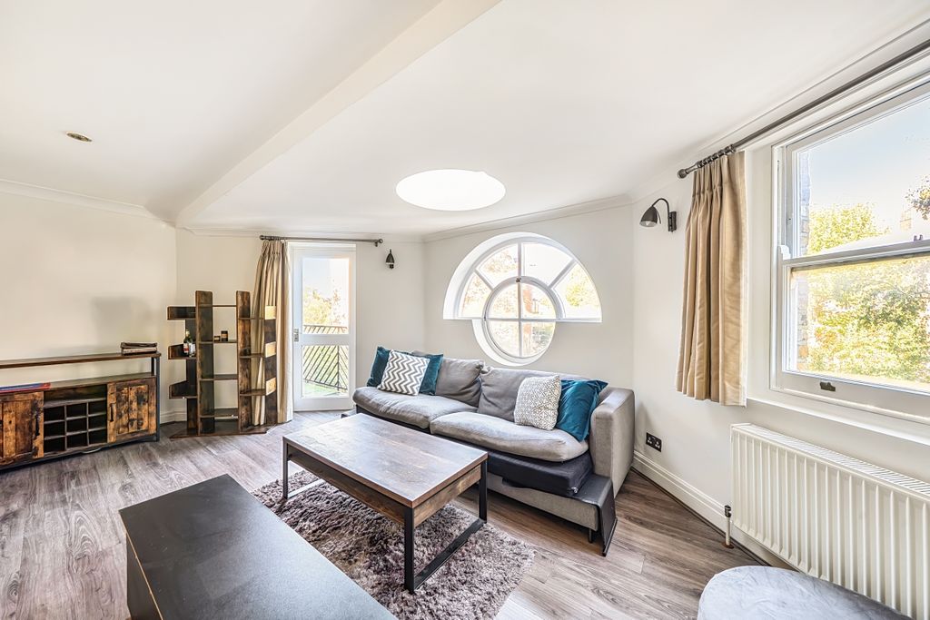Property photo 2 of 10 1-6Ac7A8637A45E-1...