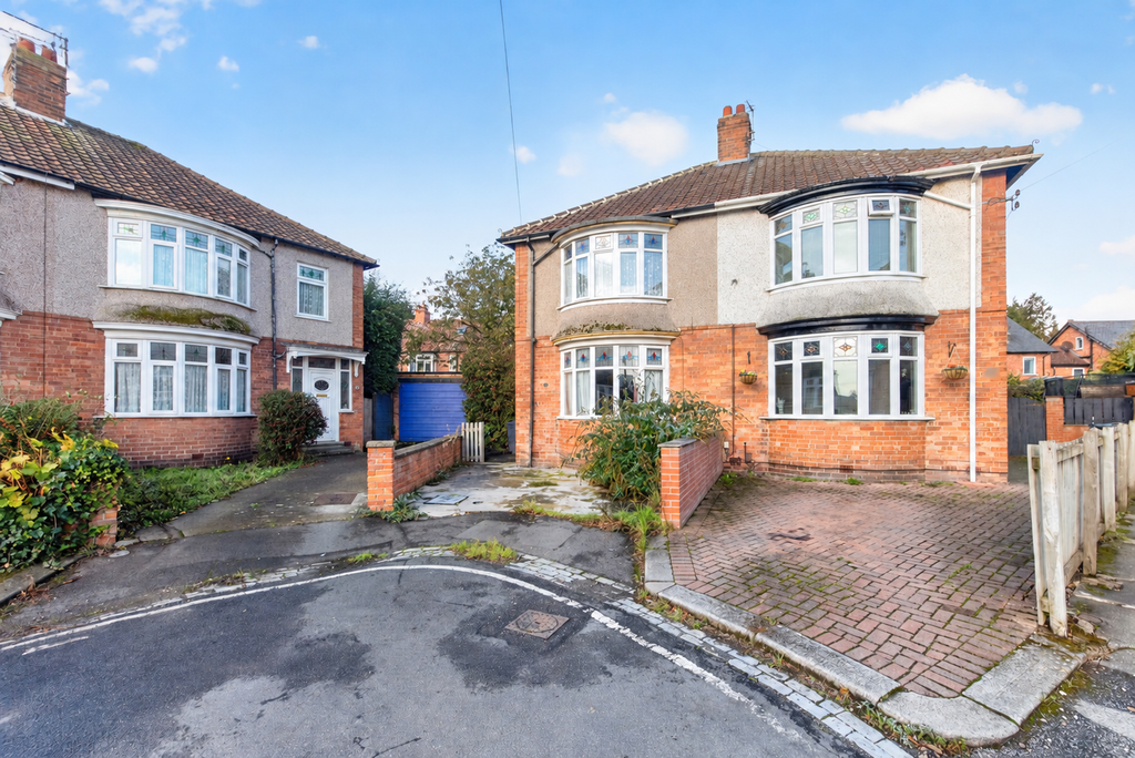 Property photo 1 of 20