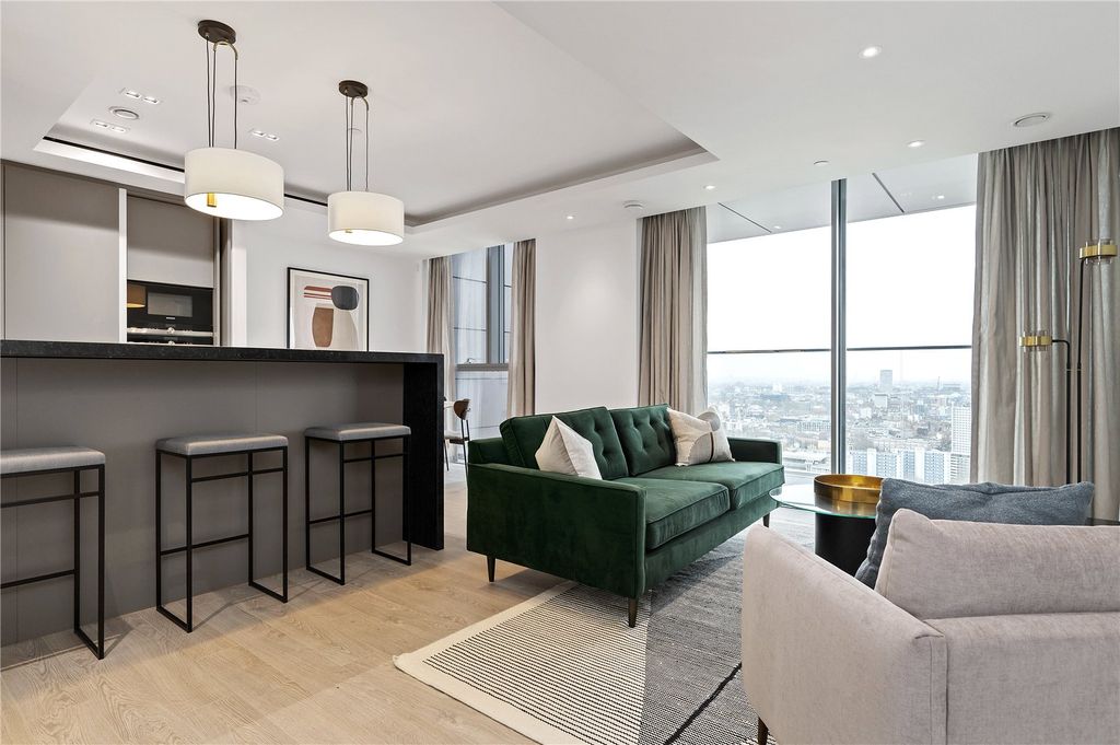 Property photo 3 of 12 Open Plan