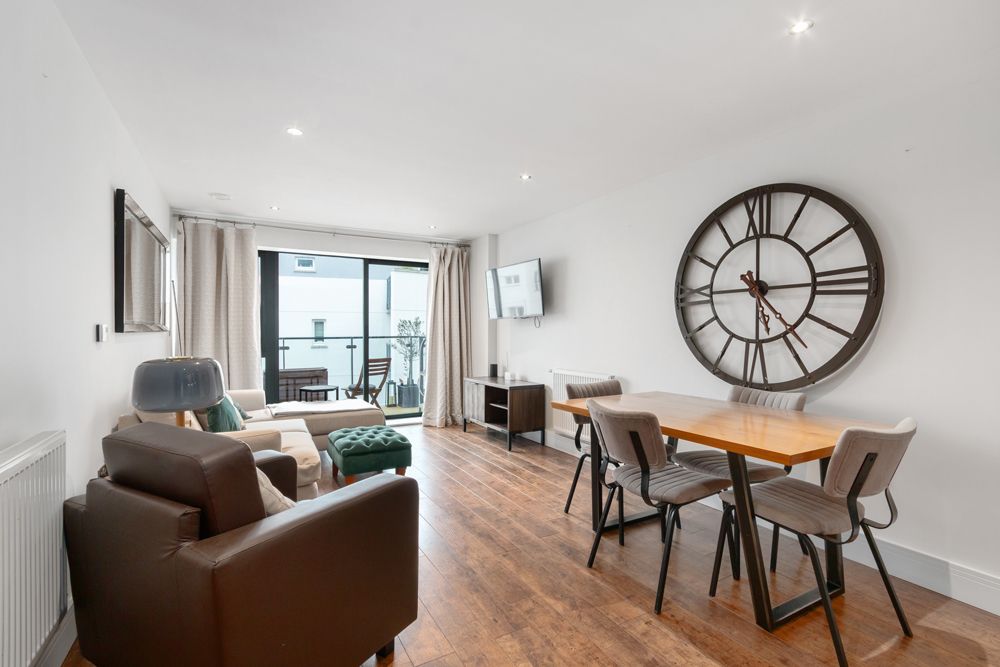 Property photo 2 of 11 Photo 2