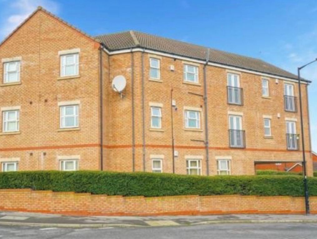 Property photo 1 of 12