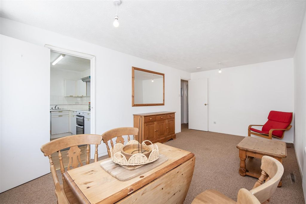 Property photo 3 of 11 Helliwell &amp; Co.