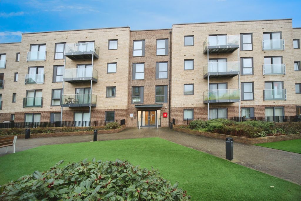 Property photo 1 of 14