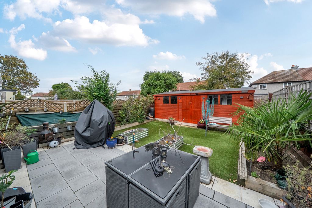 Property photo 3 of 15 1536711-9-6Ad0d86...