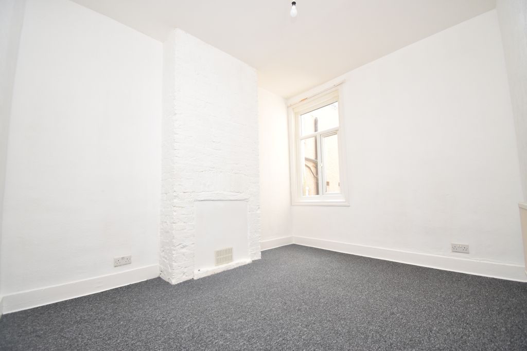 Property photo 3 of 10 Dsc_0964