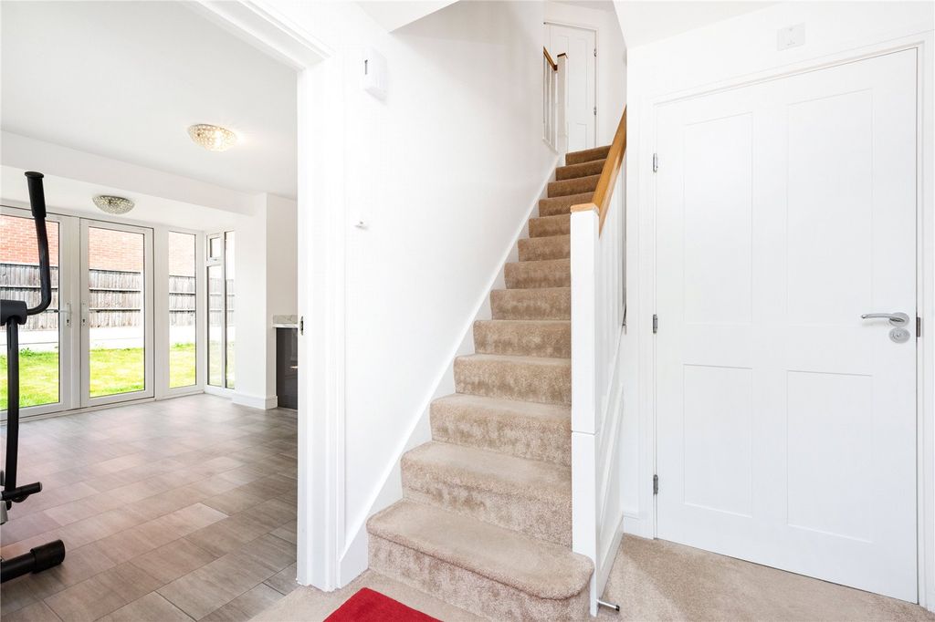 Property photo 2 of 16 Picture No. 04