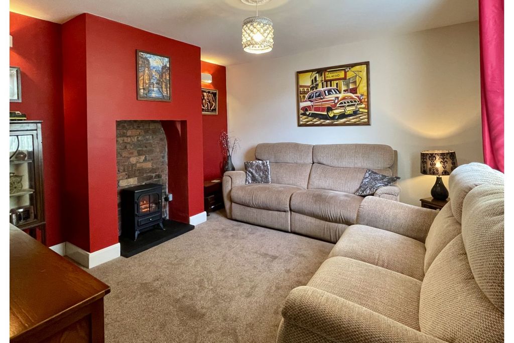 Property photo 2 of 15