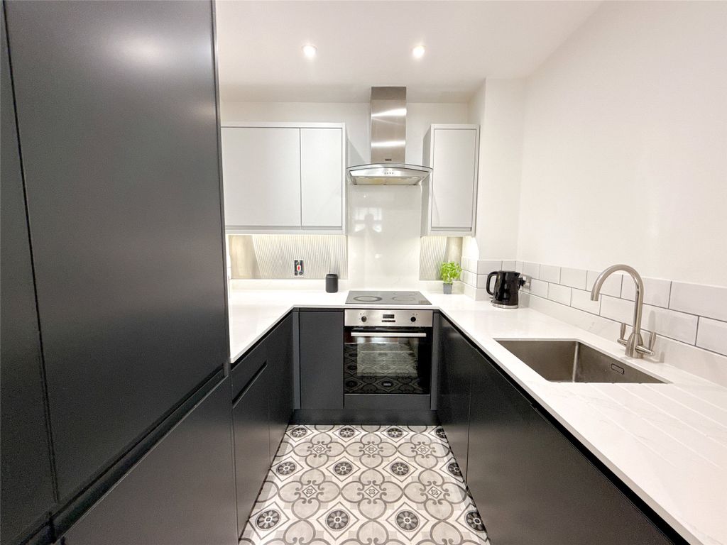 Property photo 1 of 21 Kitchen