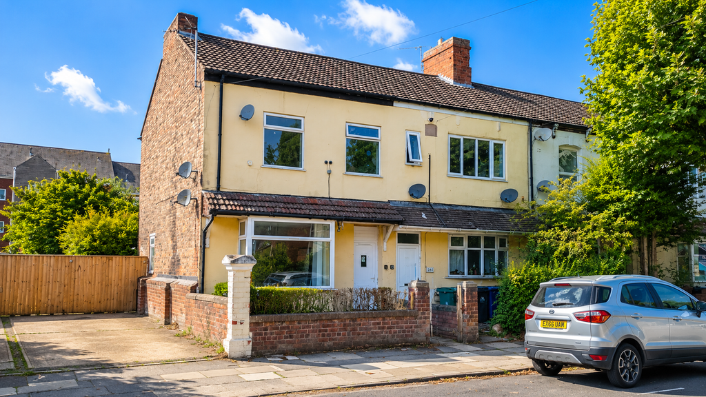 Property photo 1 of 17