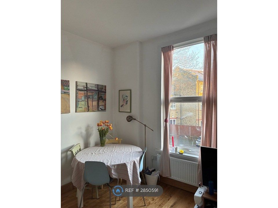 Property photo 1 of 4