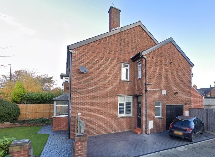 Property photo 1 of 5