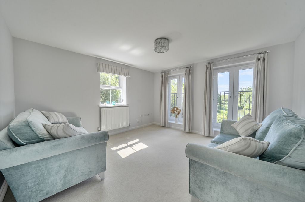 Property photo 2 of 15 1458008-6-6A0466A...