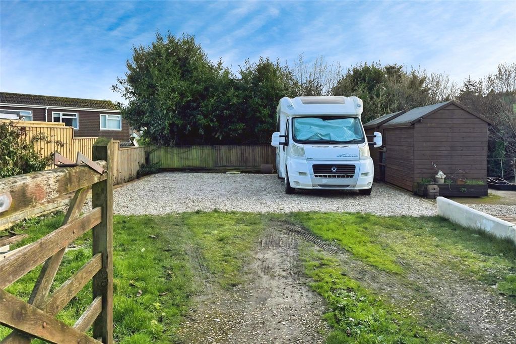 Property photo 2 of 29 Picture No. 41