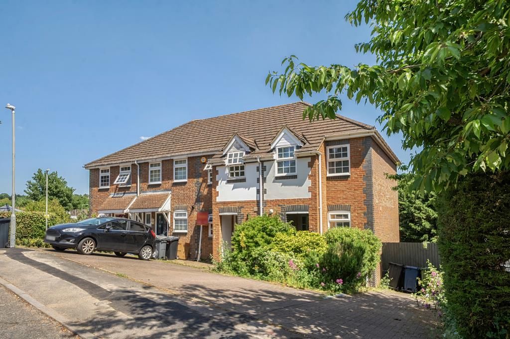 Property photo 1 of 18 External
