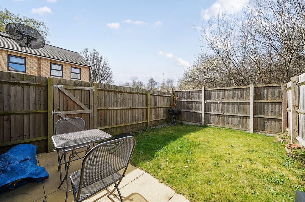 Property photo 3 of 18 Picture No. 10