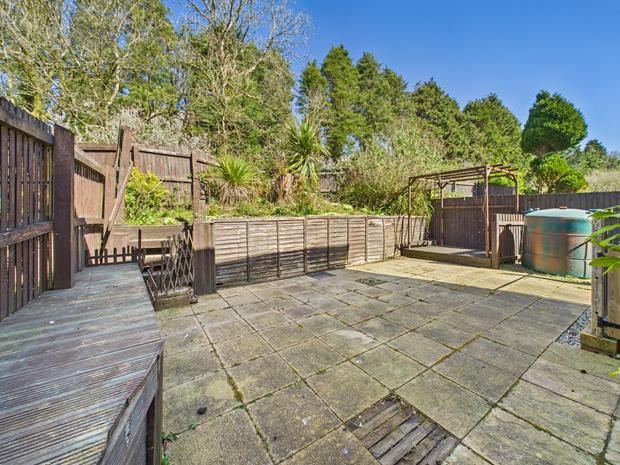 Property photo 3 of 11 Cam01790G0-Pr0172-Still009