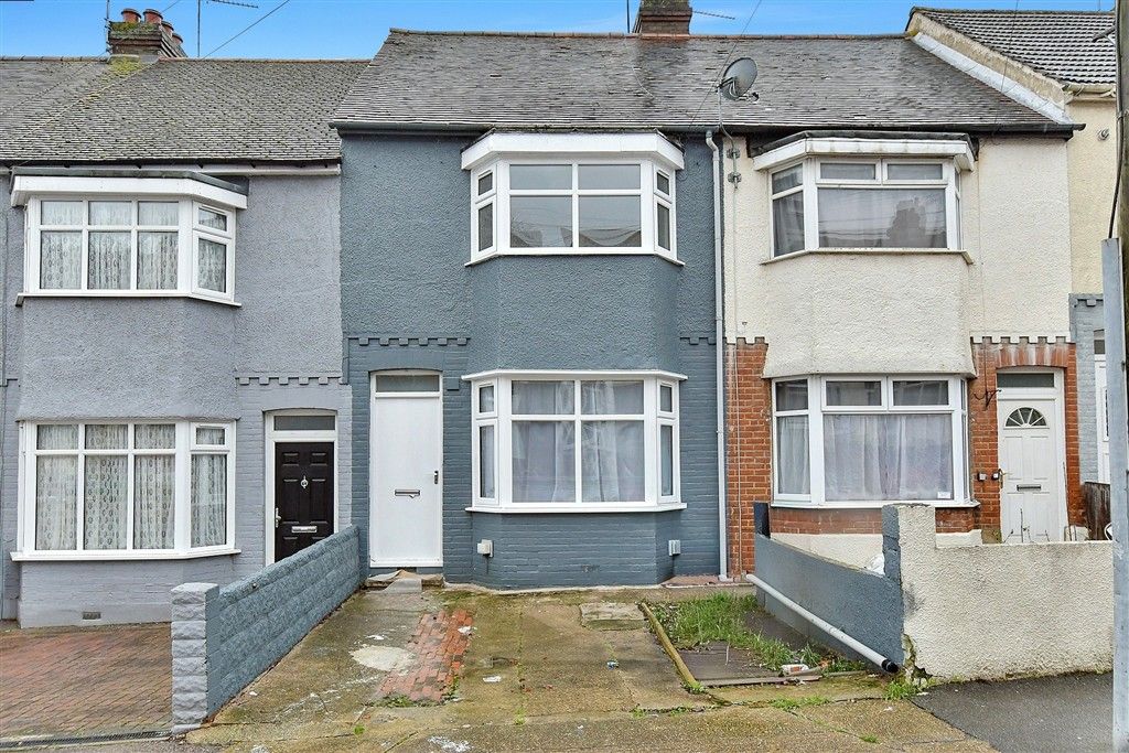 Property photo 3 of 9 External Web