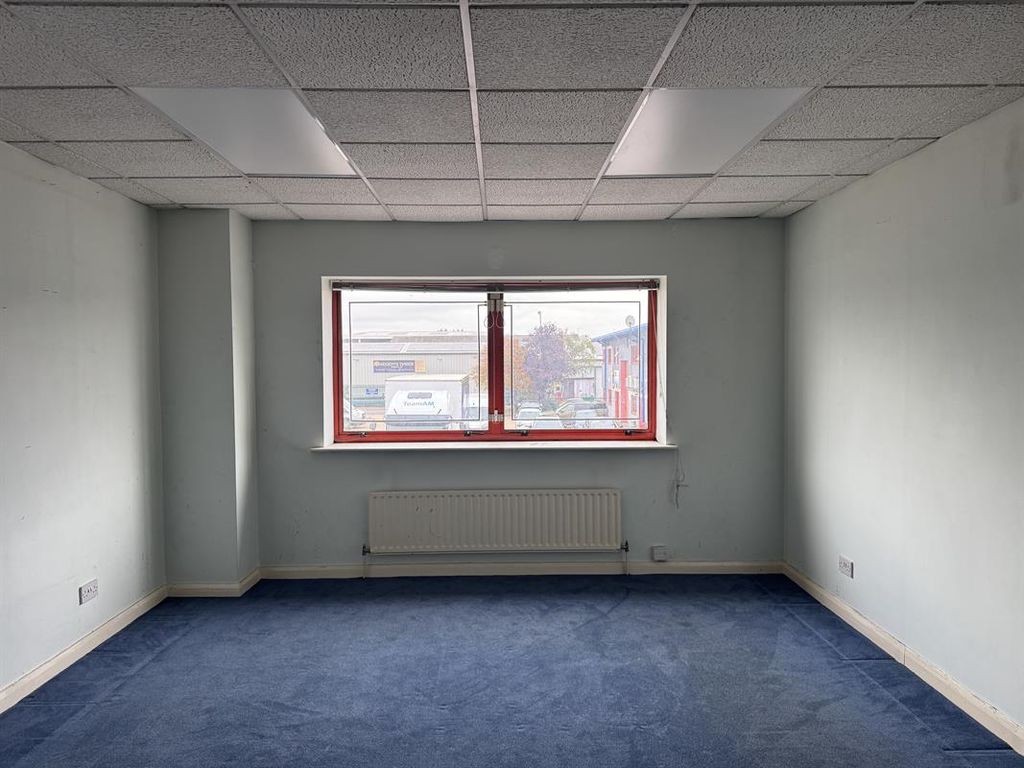 Property photo 2 of 6 Photo 3