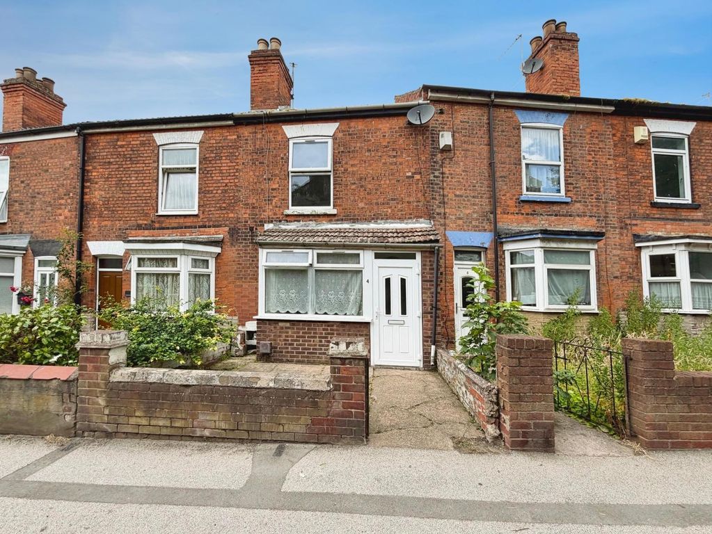 Property photo 1 of 11 Outside