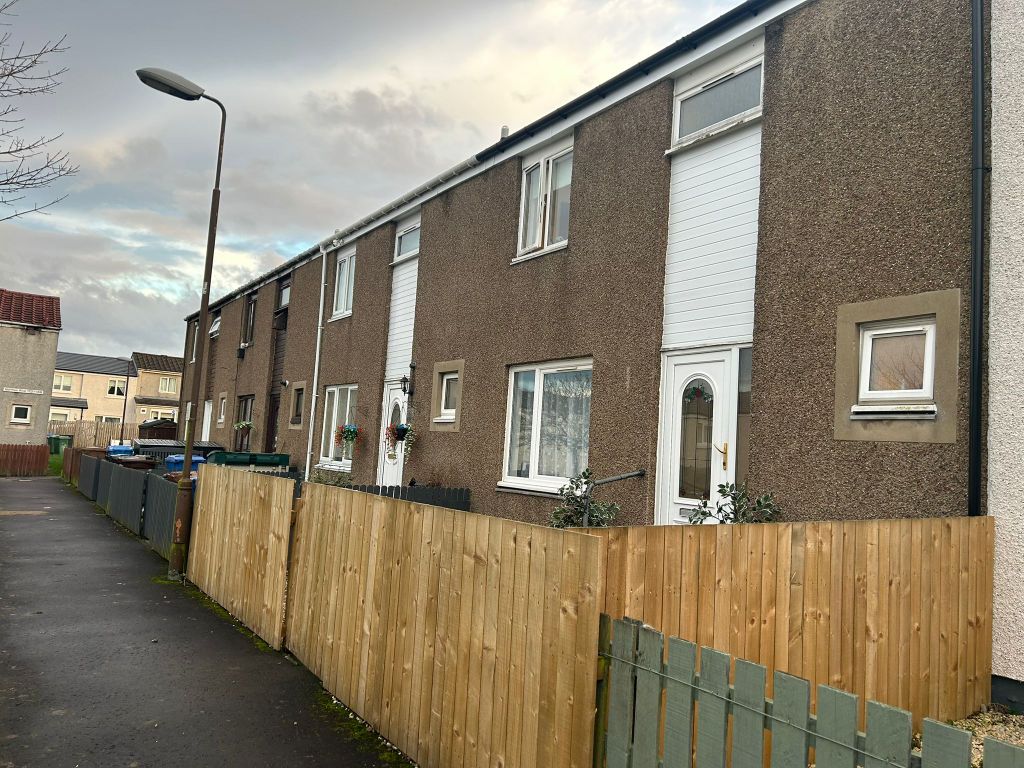 Property photo 1 of 11