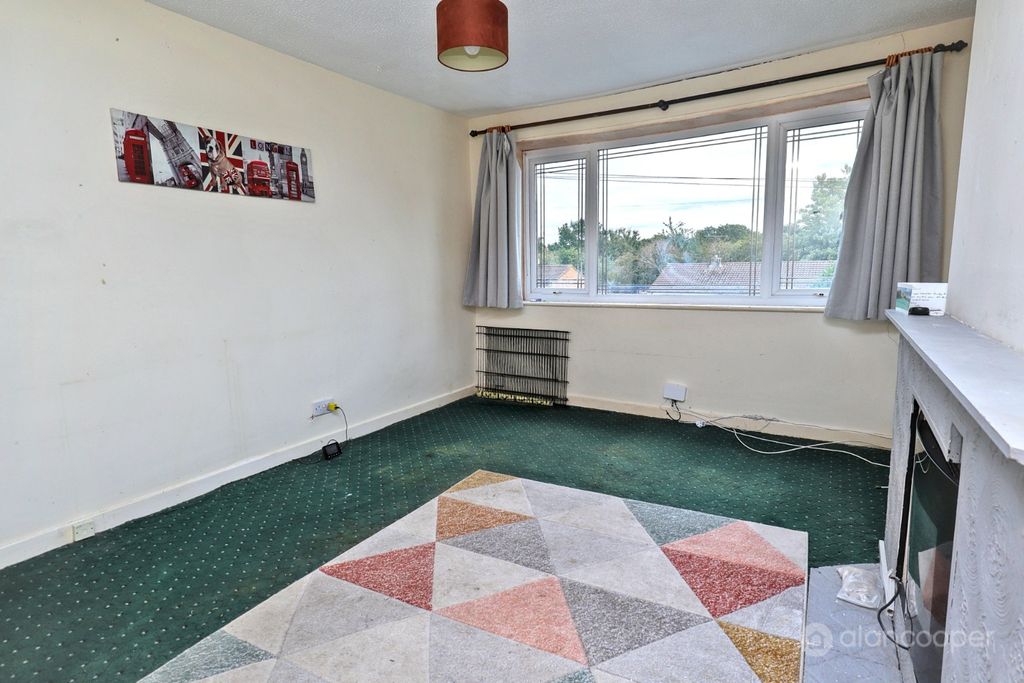 Property photo 3 of 13 5443457