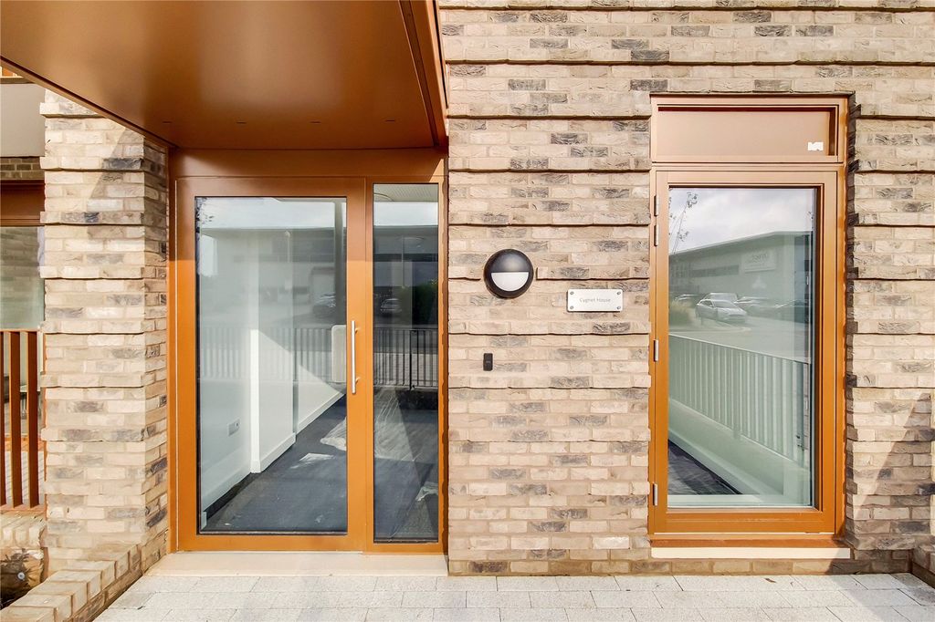 Property photo 2 of 15 Picture No. 05