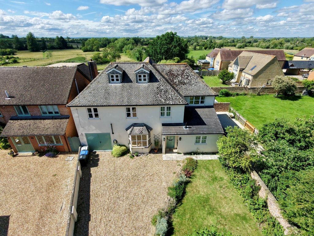 Property photo 1 of 28 v2