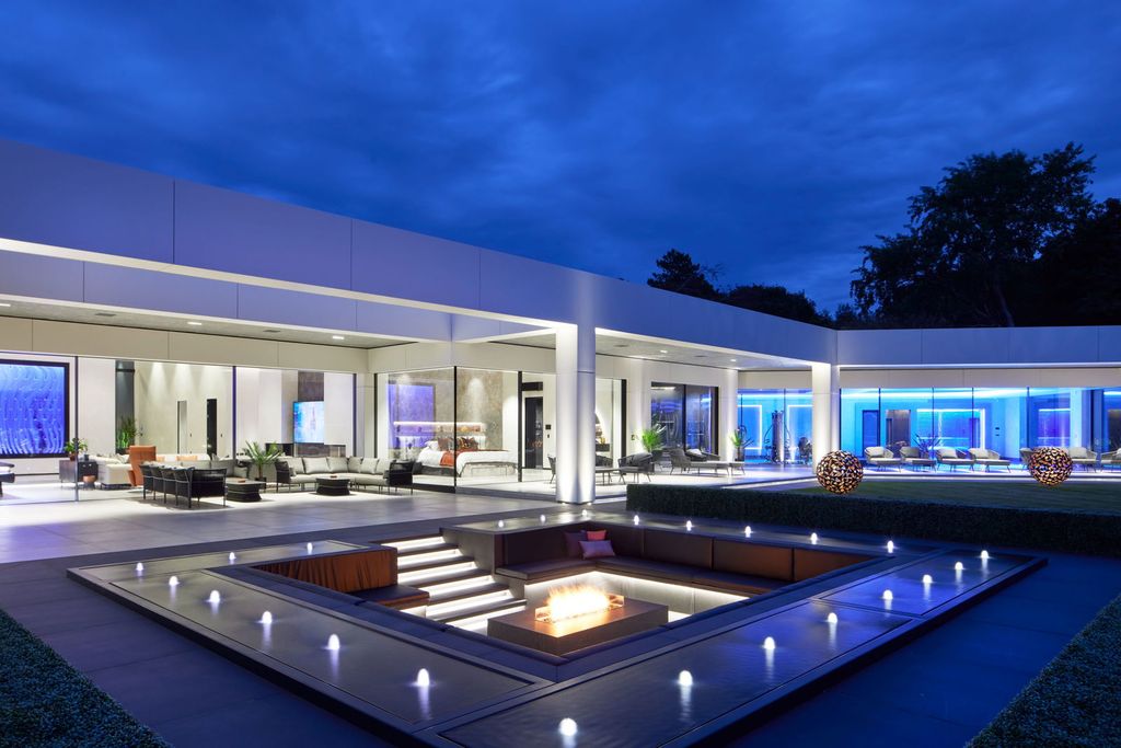 Property photo 3 of 42