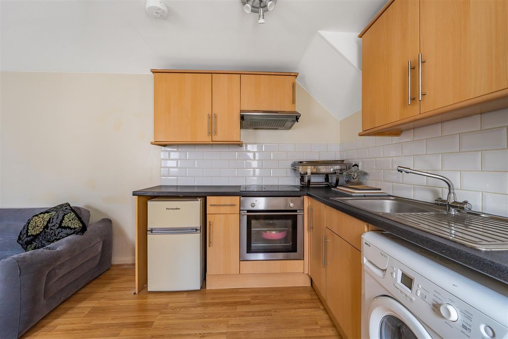 Property photo 3 of 16 934869 (11).Jpg