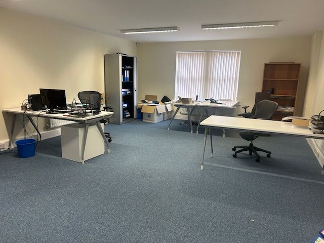 Property photo 3 of 6