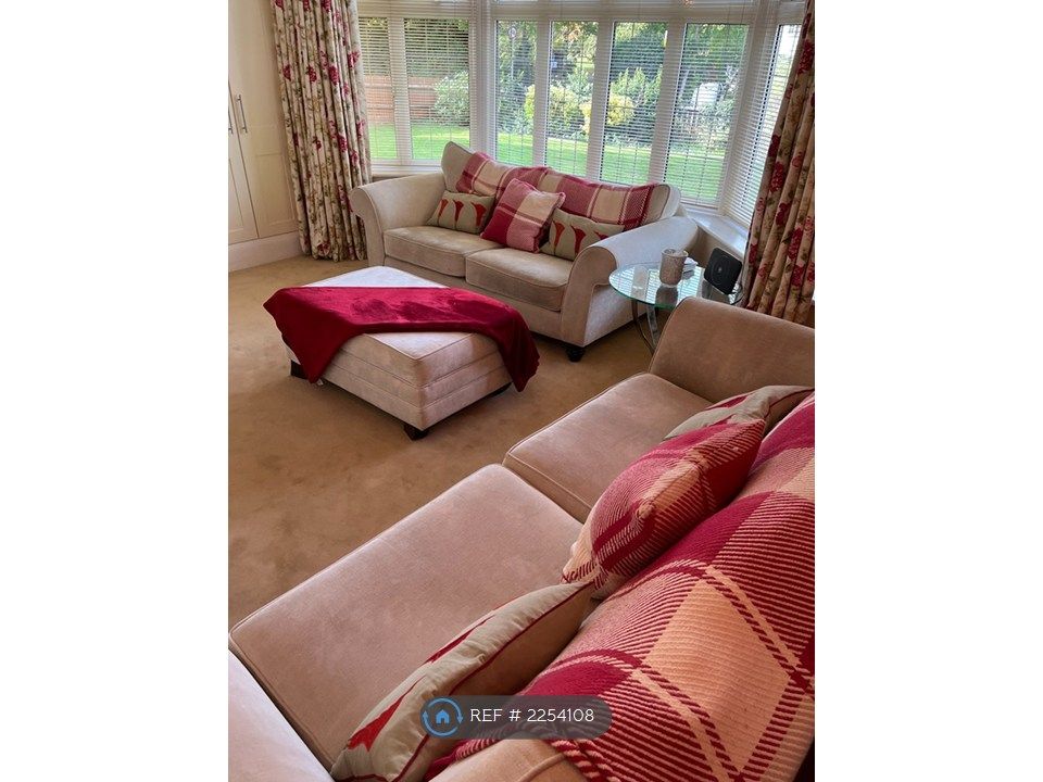 Property photo 3 of 22 Front Sitting Room
