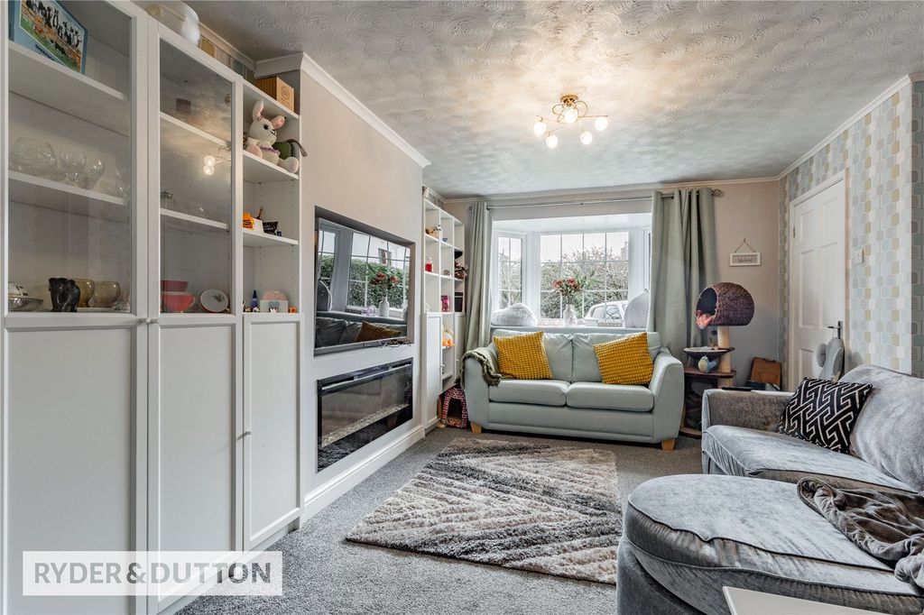 Property photo 3 of 19 Picture No. 12