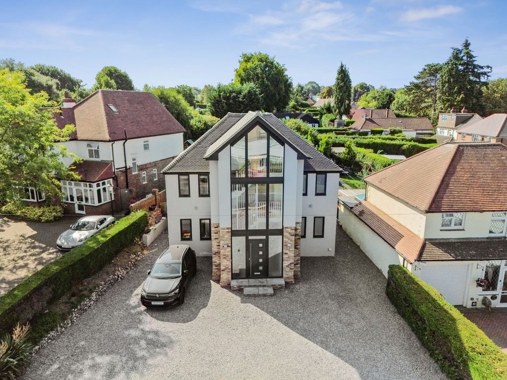 Property photo 1 of 15