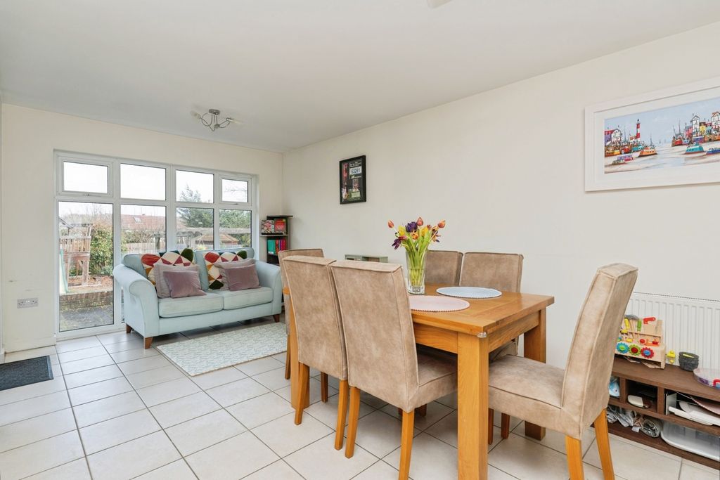 Property photo 2 of 18 Pbox-Img.Jpg