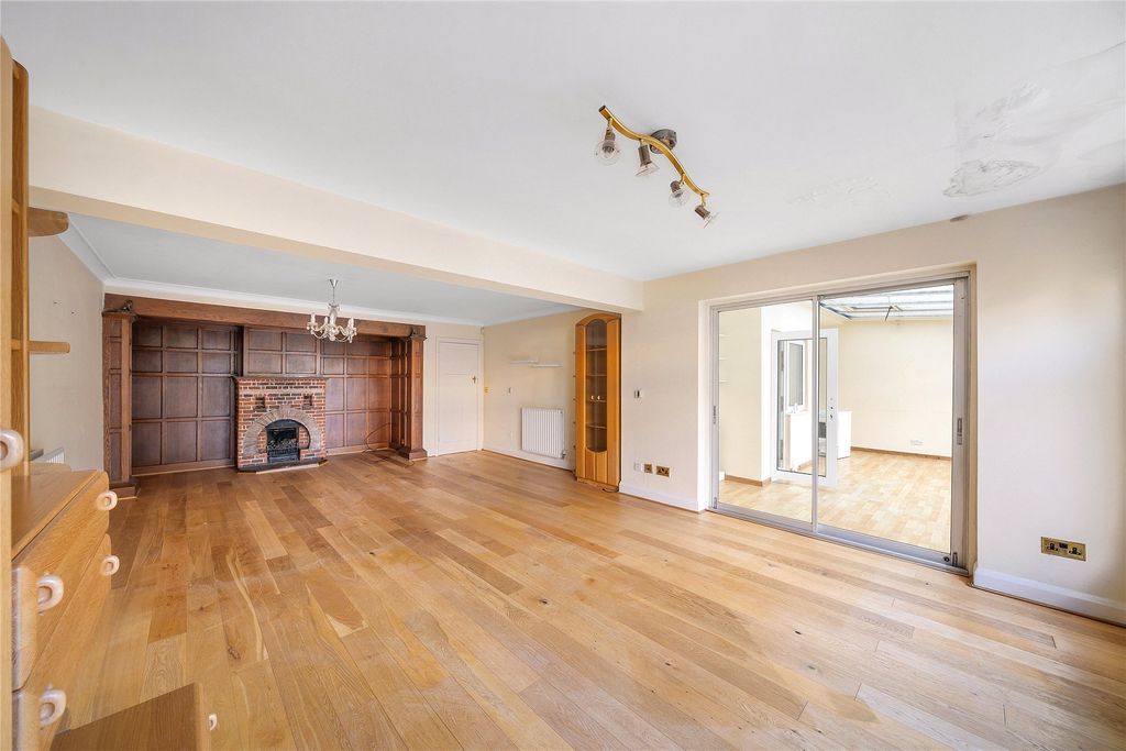 Property photo 2 of 12 Picture No. 03