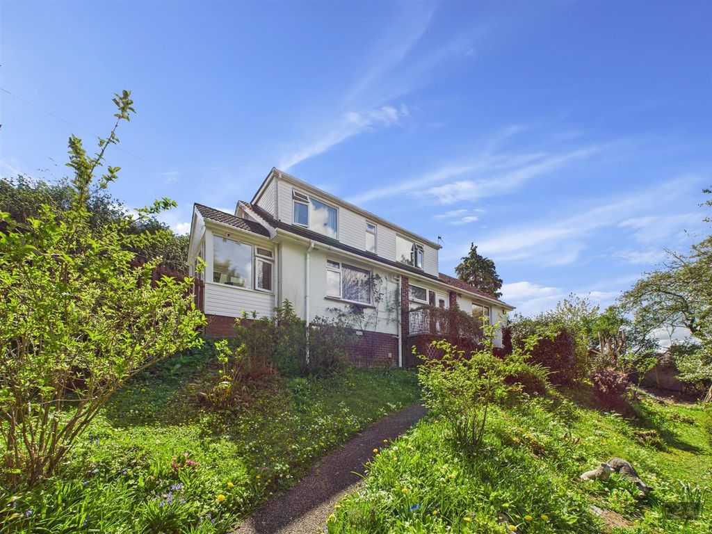 Property photo 1 of 28 Cam02887G0-Pr0440-Still015.Jpg