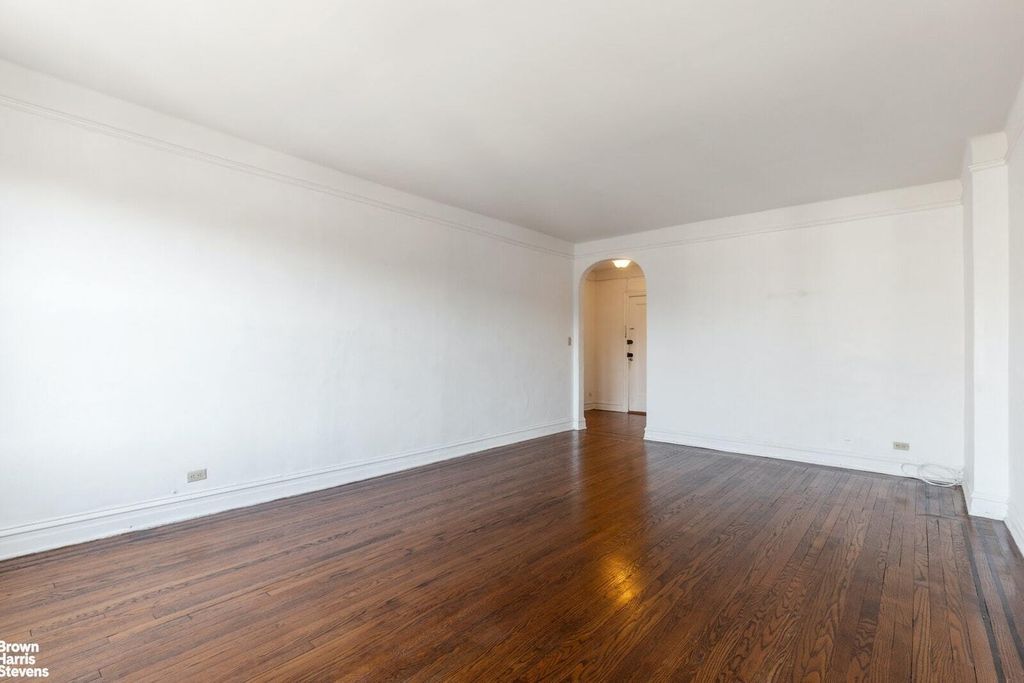 Property photo 3 of 11 <Alttext/>